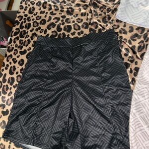 Stylish Black Patterned Men's Shorts